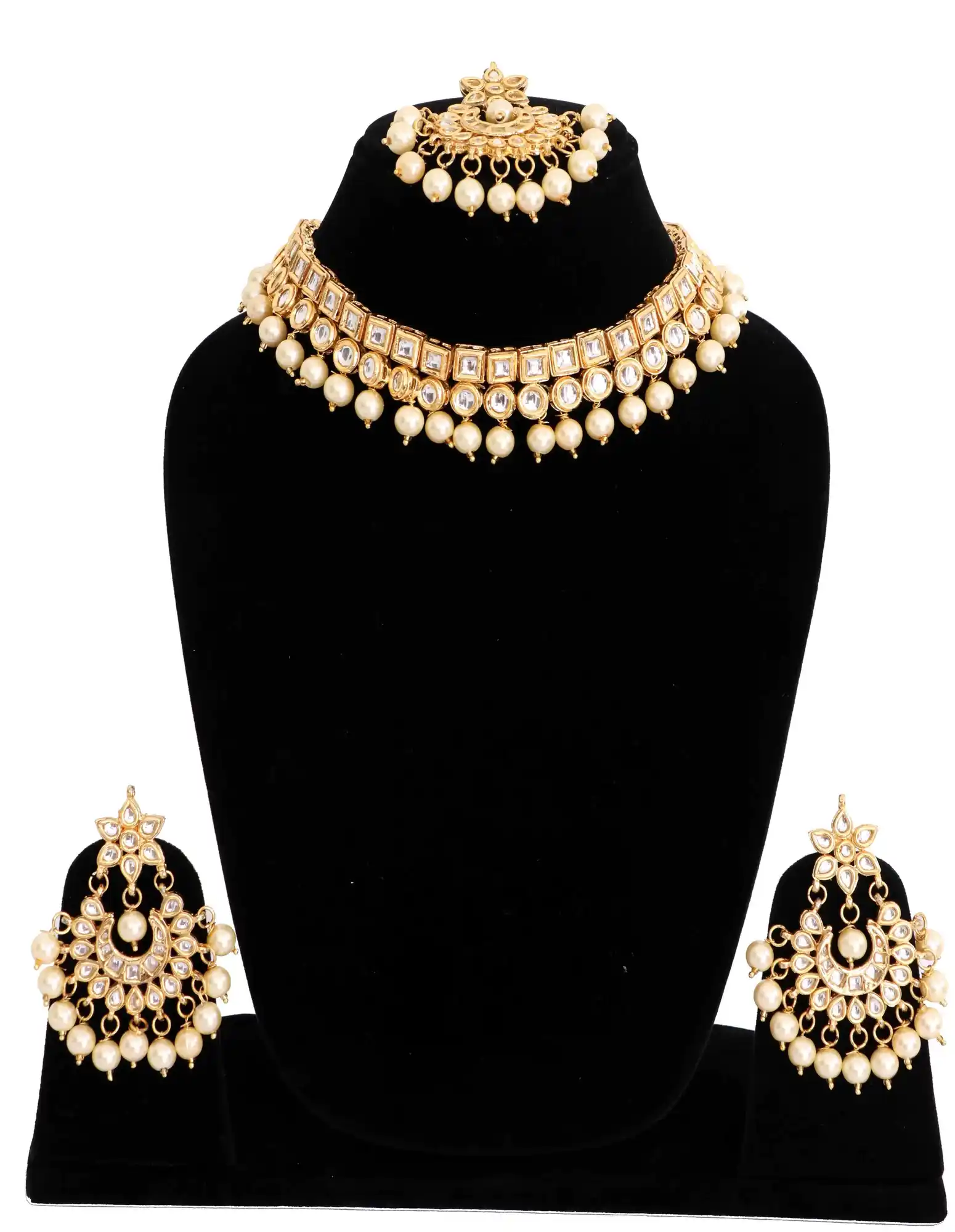 Classic Kundan Choker Set in Gold Beads