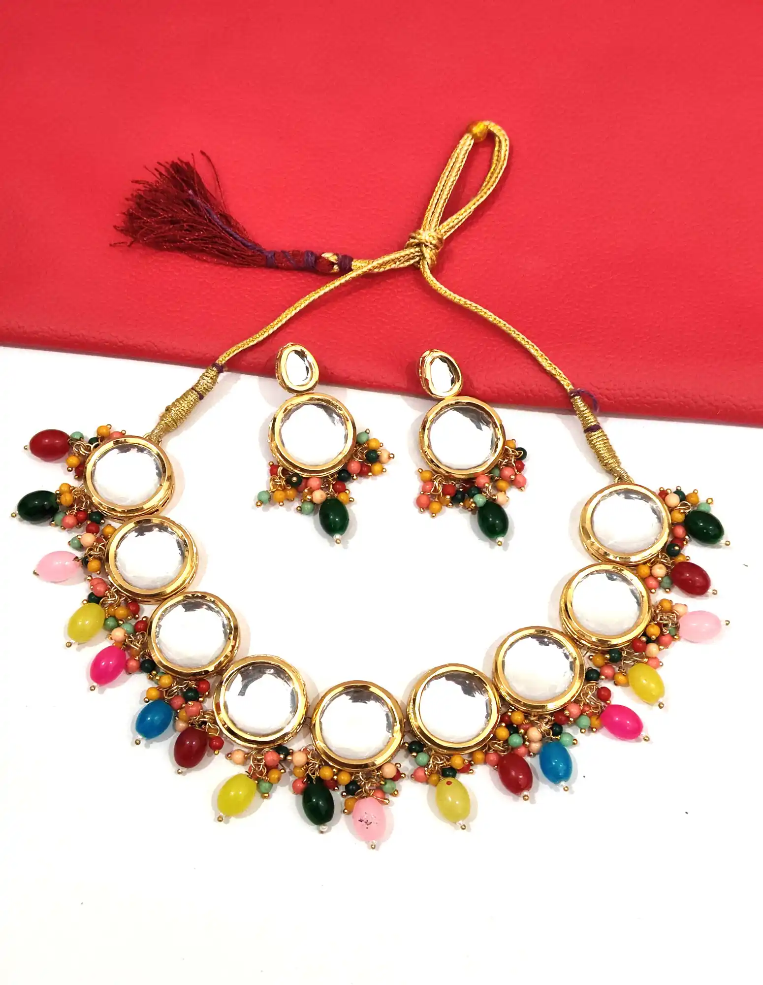 Multicolor Kundan Single layered Necklace Set With Earrings