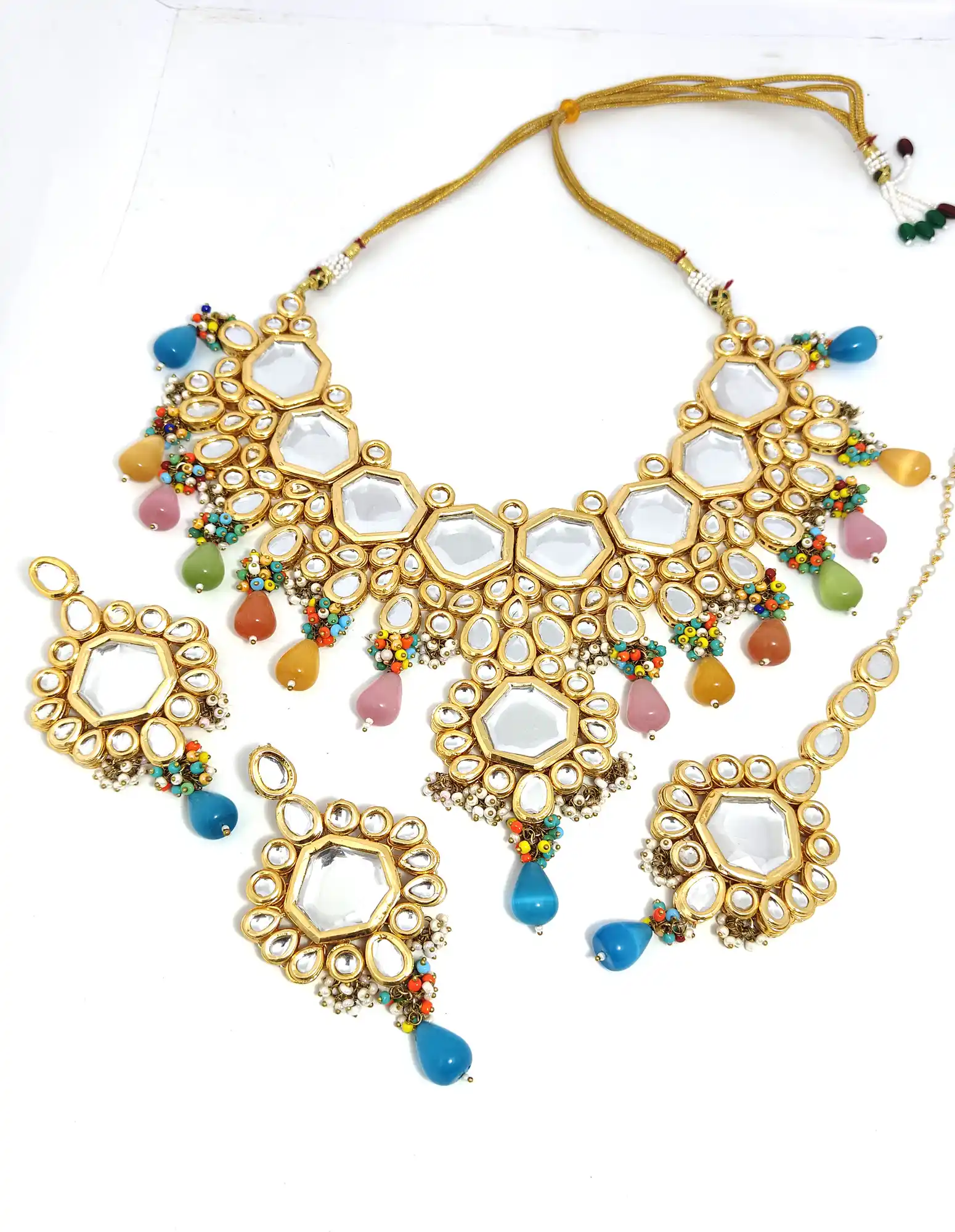 Kundan Bridal Necklace Set-Main Image - Multicolor Kundan Bridal Set - Image 4