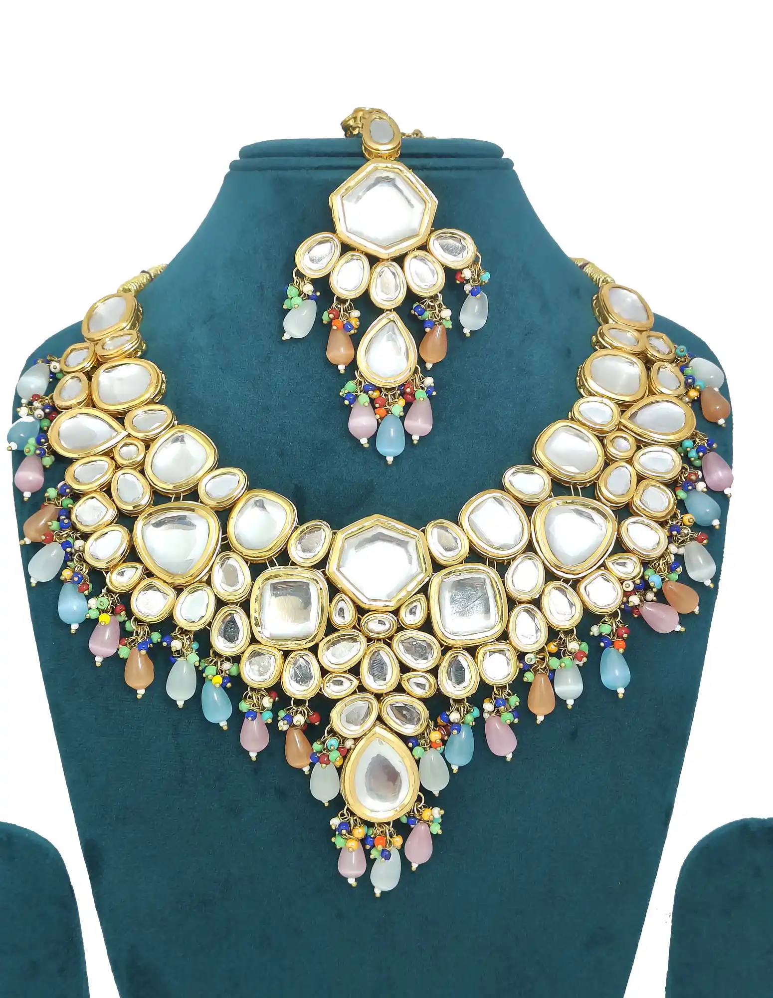 Tikka set view of Meenakari Kundan Jewellery Set - Multicolor Maanvita Kundan Jewellery Set - Image 3