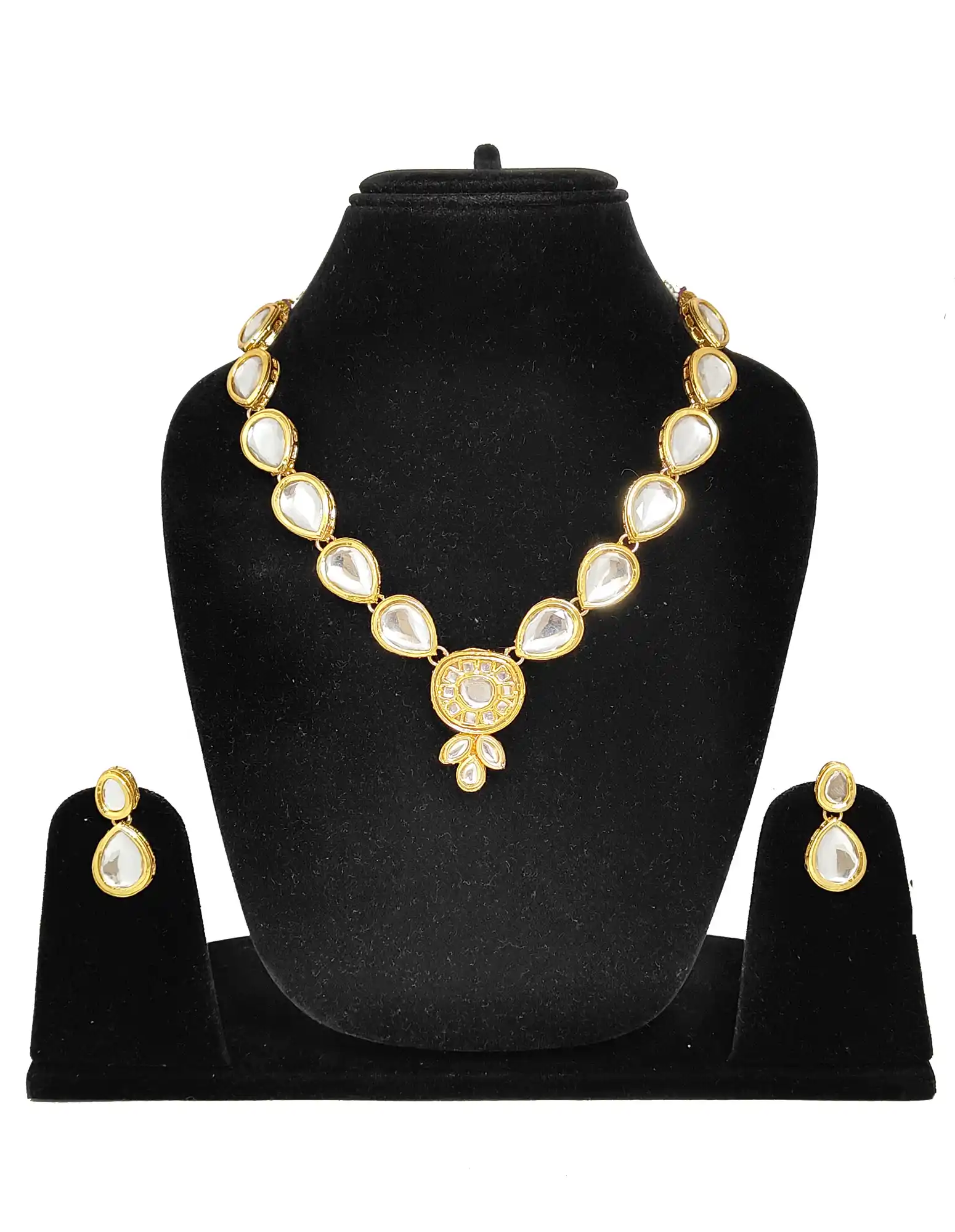 Gold Plated Traditional Kundan Locket Set