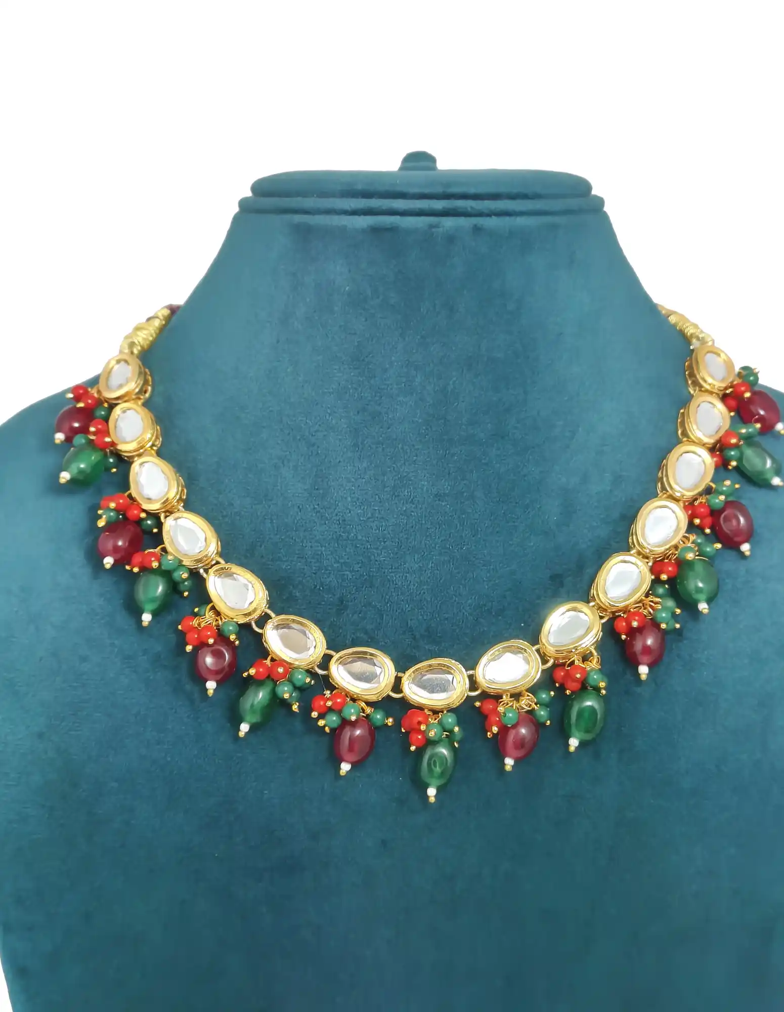 Ethnic jewelry set featuring kundan stones - None Red Green Kundan Pearls Set - Image 3